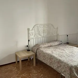 Fonda Joan 3*, Santa Coloma De Farners Spain
