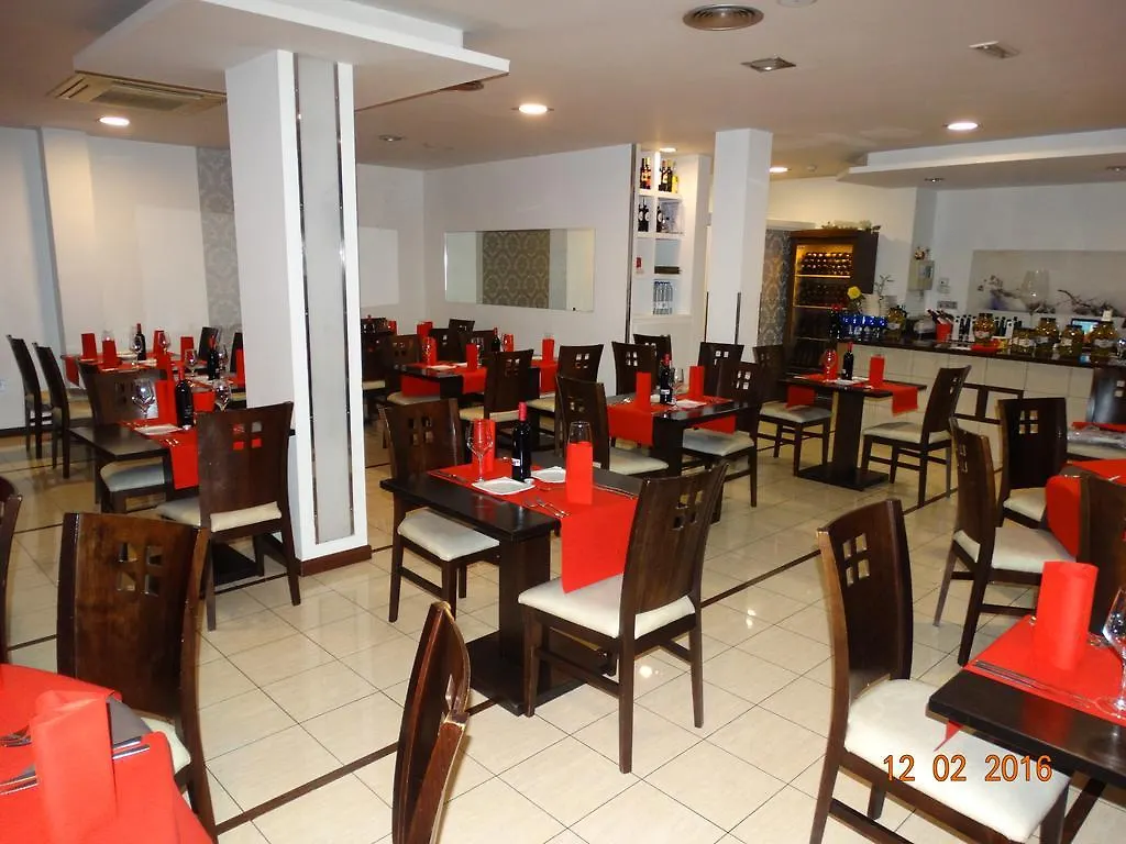 Hotel El Cruce Moraleda Moraleda De Zafayona