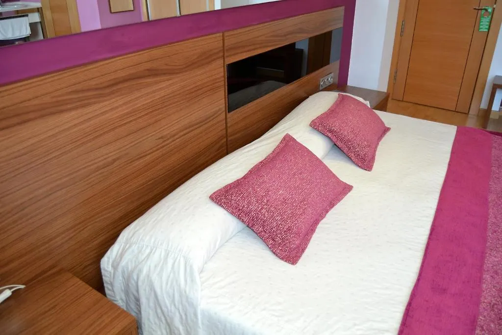 Hotel El Cruce Moraleda Moraleda De Zafayona